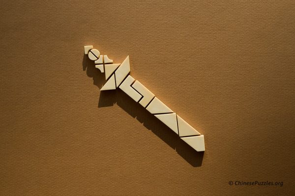 15-piece_tangram_sword